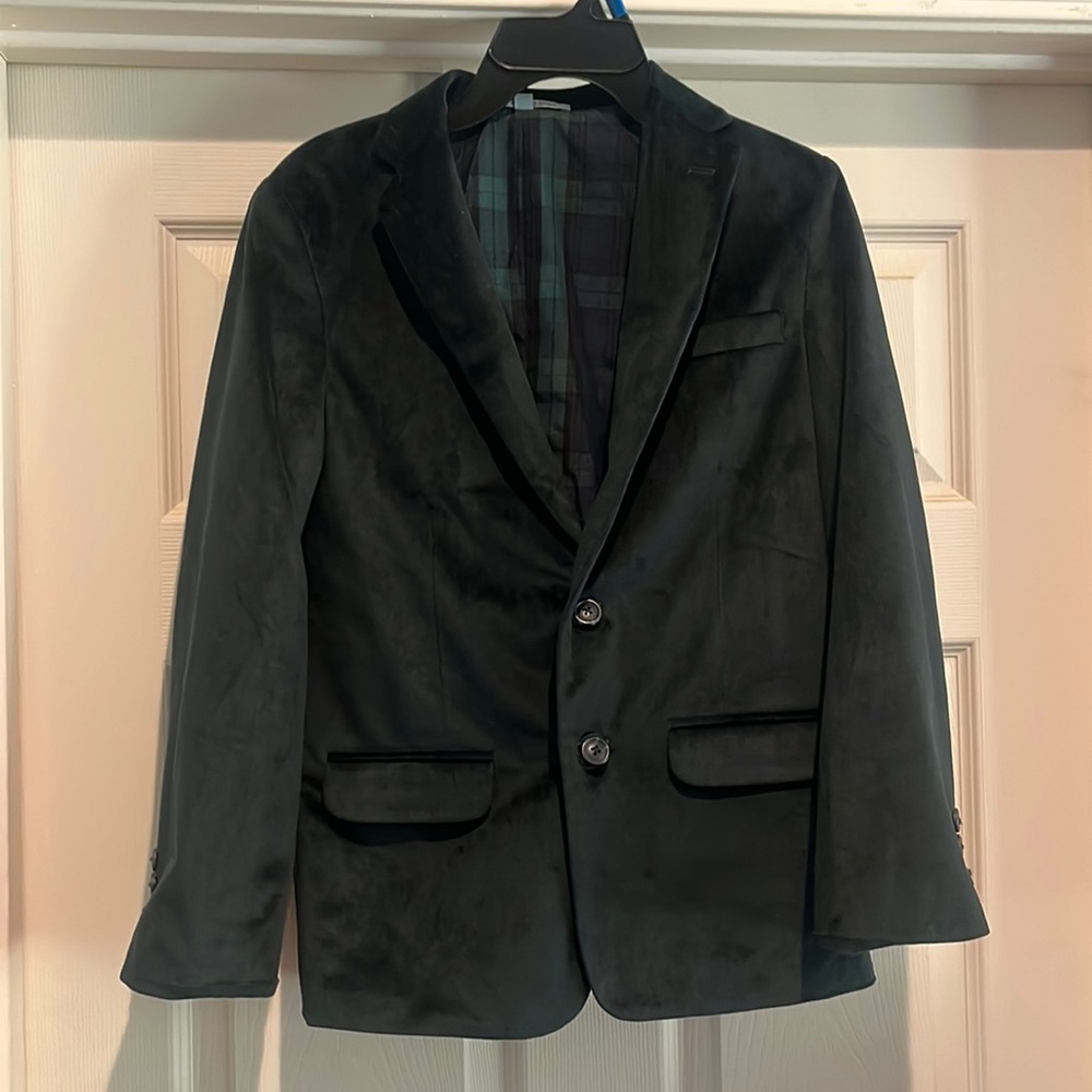 Boys’ velvet blazer, excellent condition, size 10/12